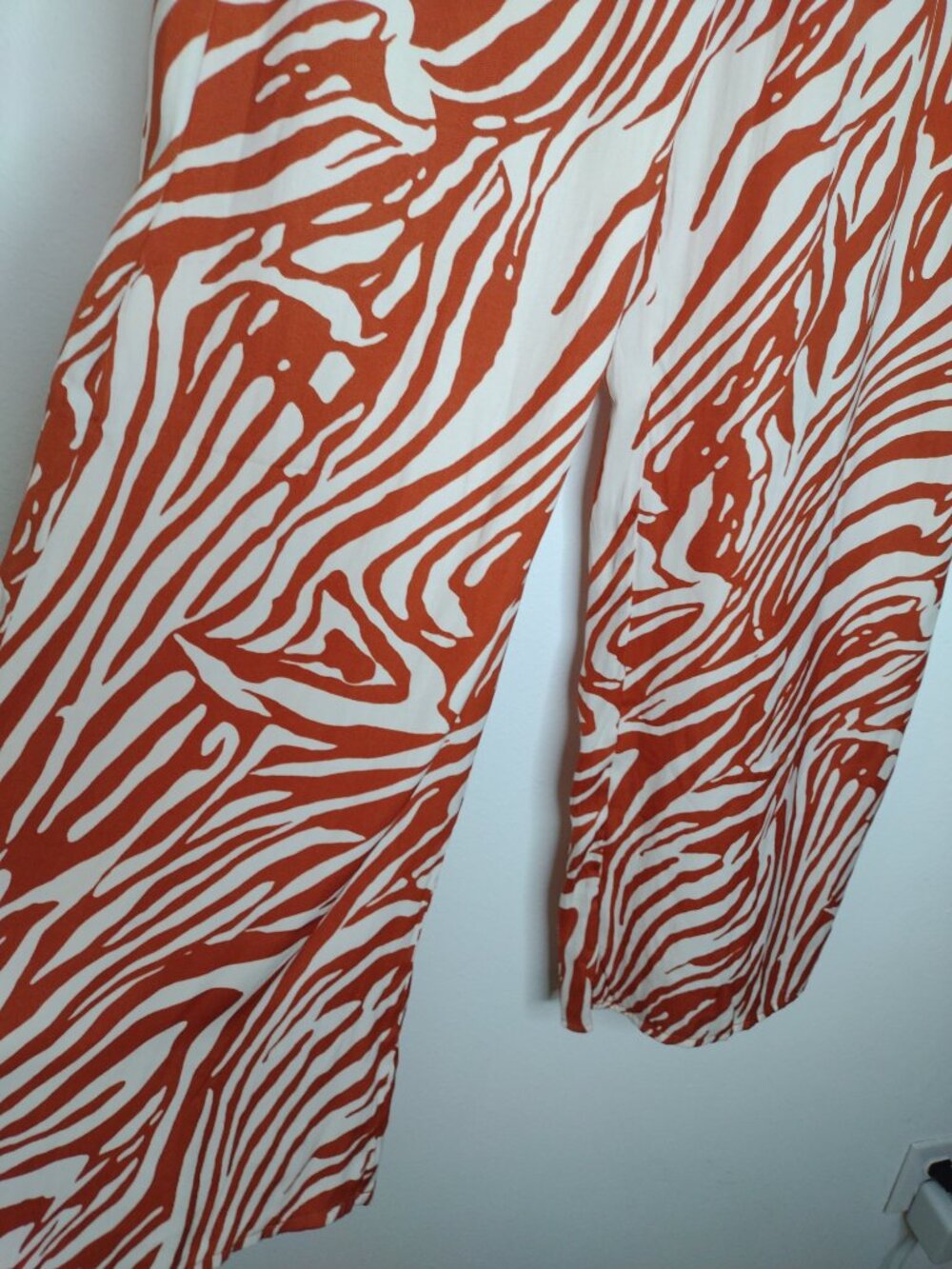 NWT Joie Women's Rust/Cream/Wide Leg Pants Size Medium - Picture 3 of 10